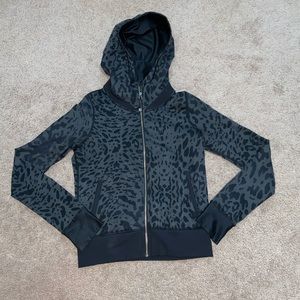 black and gray lulu lemon jacket